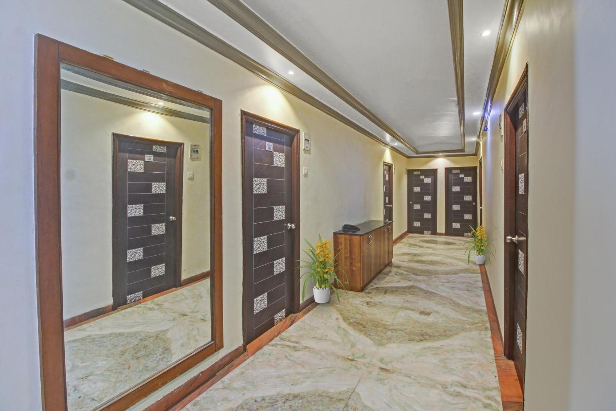 Méribel Village Hotel O Kasturi Resort מראה חיצוני תמונה